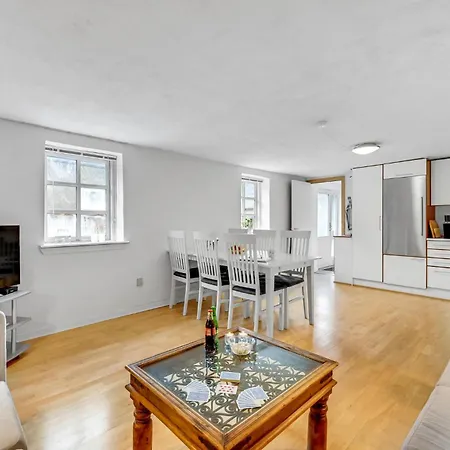 Lovely In With Wifi Apartment